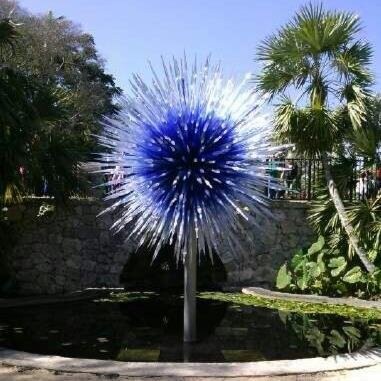 Skeptical Realist & Hopeful pessimist 
Politics, Stock Market, Economy - Local & Global