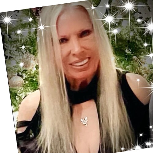 Former Radio Talk Show Host KFNX  FM Phoenix
Strong conservative! #MAGA 
Let’s take back our country before the moron in the White House destroys it.
🍊🍊🍊