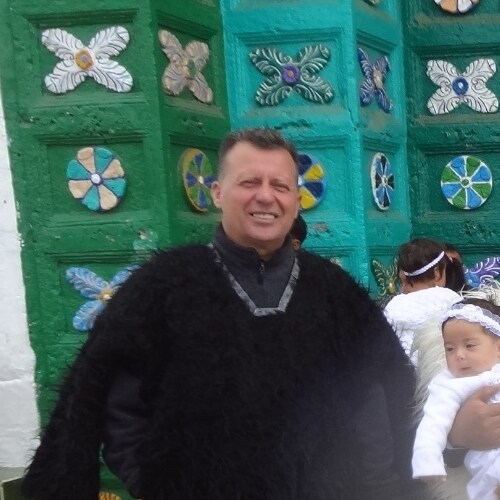 Left Belgium,sold my small house ,7 languages, small farmowner,   Maya and Aztecs expert.False flag checker.Fake inflati...