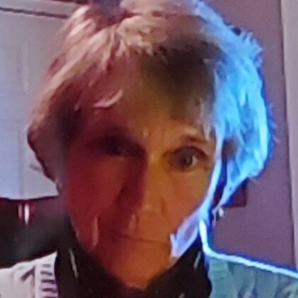 40+ miracle ..servants heart. Love my country, all people. #donotcomply