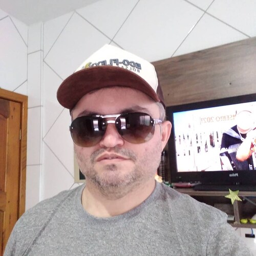 访问 Luiz 在 GETTR 上的个人资料。查看他们的帖子、照片、视频，并在社交平台上与他们联系。