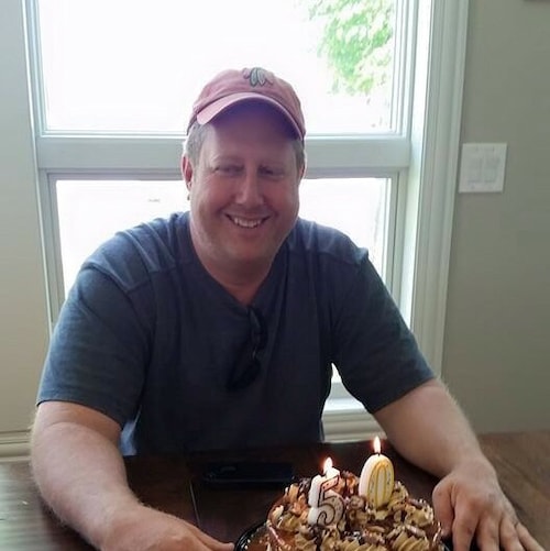 Visit 2Dsquared's profile on GETTR. View their posts, photos, videos, and connect with them on the social platform.