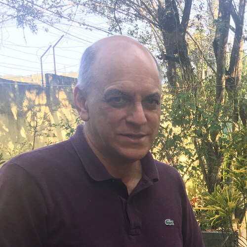 Discipulo de Jesus Cristo, membro de Sua Igreja, serve a Jesus na Comunidade Evangélica Sara Nossa Terra há 27 anos, pas...