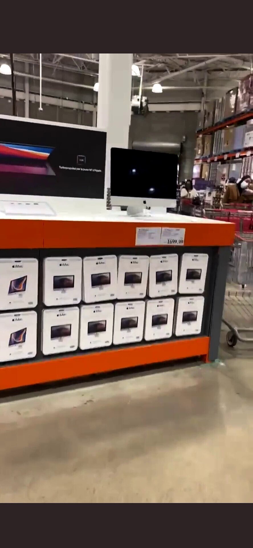 Quoi de mieux qu’un WEBJOURNAL de:  RADIO-QUÉBEC à passer sur les écrans des ordinateurs à vendre da...