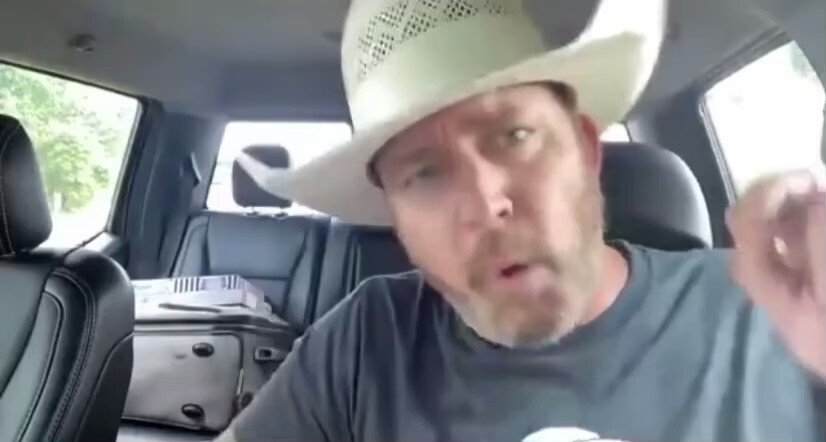 This man is on fire 🔥 

Repost to Fan the Flame 🔥 👏🏻🔥👏🏻🔥👏🏻🔥👏🏻🔥👏🏻🔥