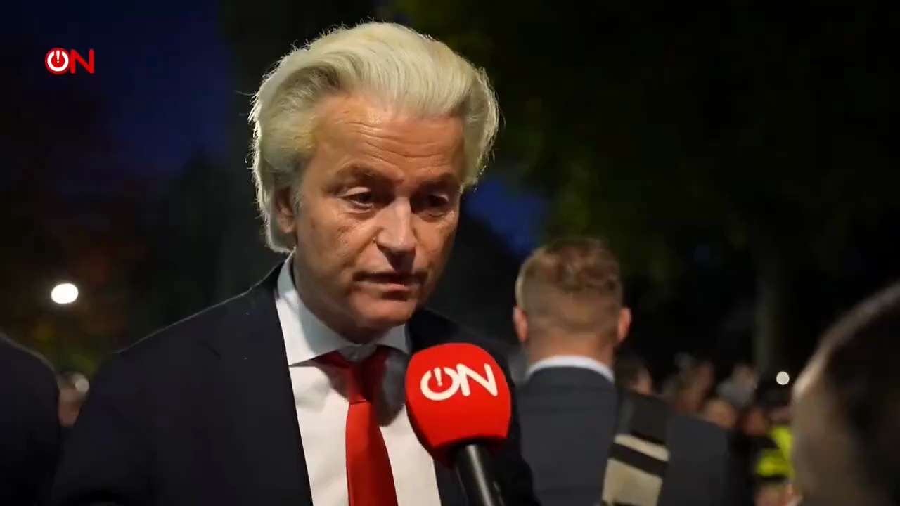 Geert Wilders in the village of Bakel as locals oppose the opening of yet another centre to house illegal immigrants: "It never takes place in the neighborhood of Sigrid Kaag or Mark Rutte, always with people in these church villages who are being robbed and I am here to support them."