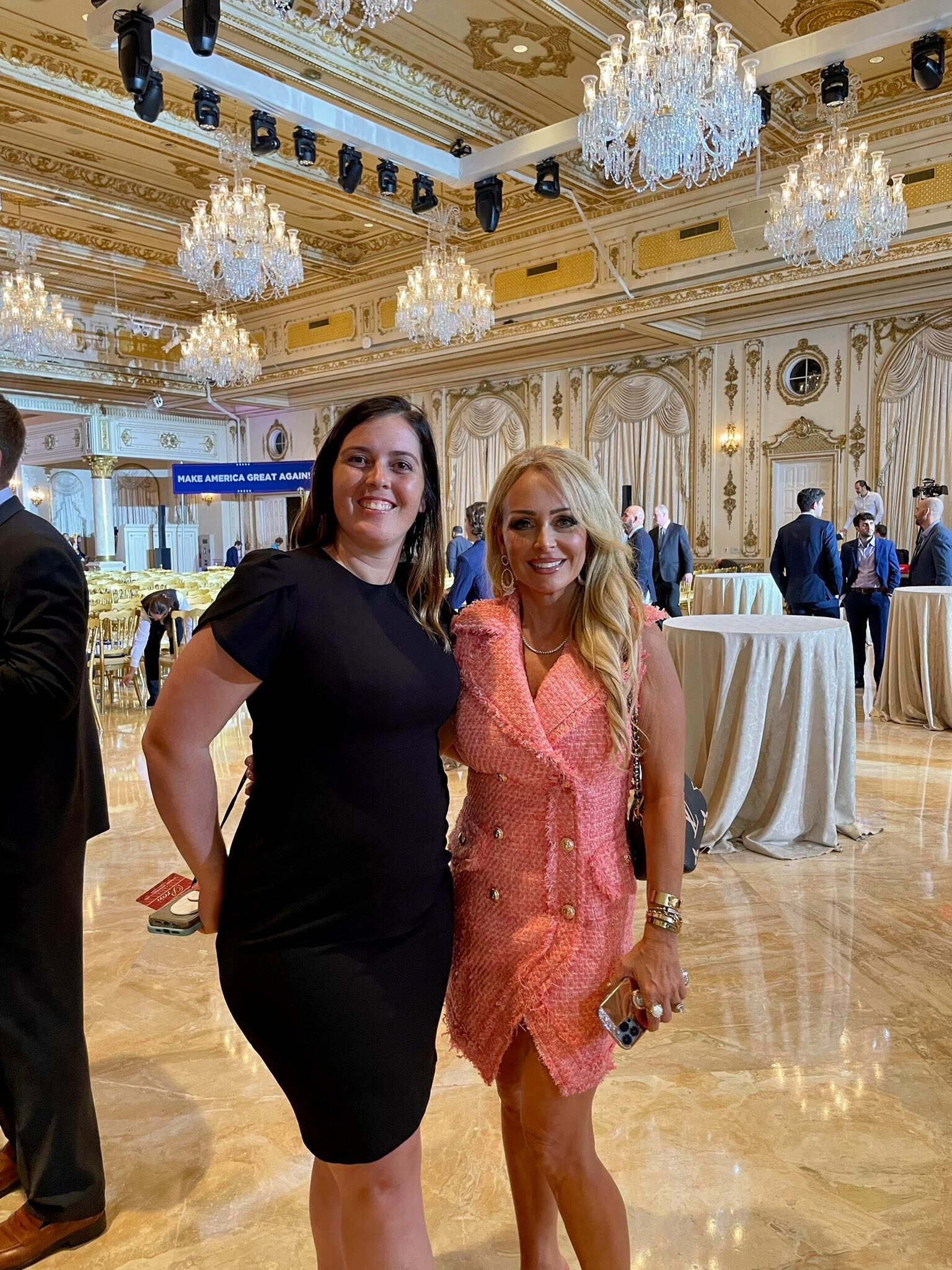 WarRoom — Home of ultraMAGA on GETTR : Captain Bannon and Dr. Gina at