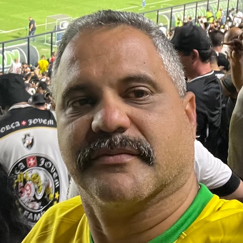 Visit alexcris's profile on GETTR. View their posts, photos, videos, and connect with them on the social platform.