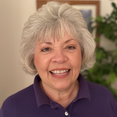 2nd generation Tech worker, Brazilian American - mother, wife, sister, & aunt 
2ª geração Trabalhador de tecnologia, Am...