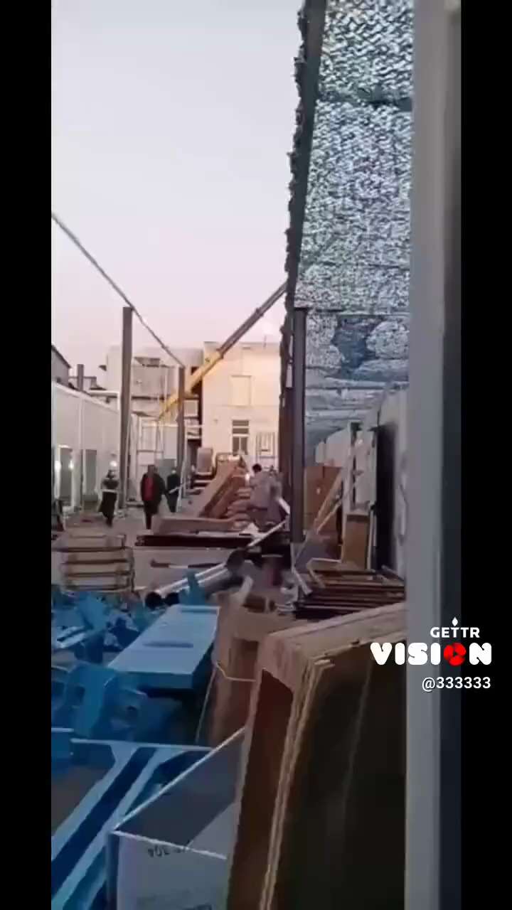 方舱医院不建了，改建成火葬场烧人了，总有一条路线适应韭菜们
#方舱医院
#火葬场