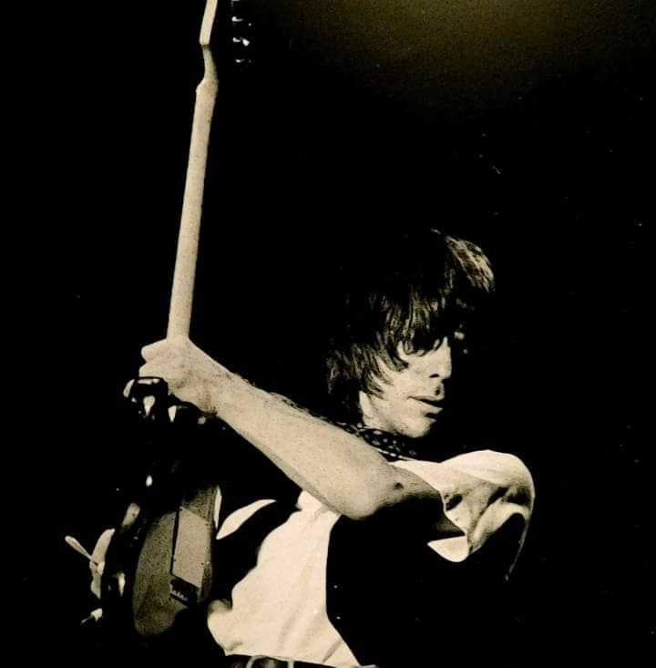 RIP Jeff Beck. Another Great Gone. ☮💜🎶🎸