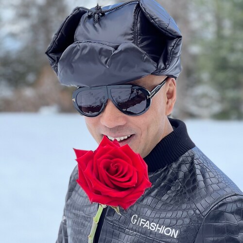 Visit 权力的觉醒 2#'s profile on GETTR. View their posts, photos, videos, and connect with them on the social platform.