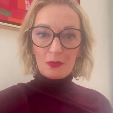 Tja, Moni, das versuche ich den Leuten seit 2014 zu erklären... da bist Du wahrscheinlich noch fein ...