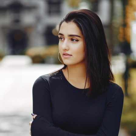 Passionate sports girl | Athlete | Sports journalist in the making | 🏀⚽🏈 | Inspiring others through sports | 📝🎙️ | #...