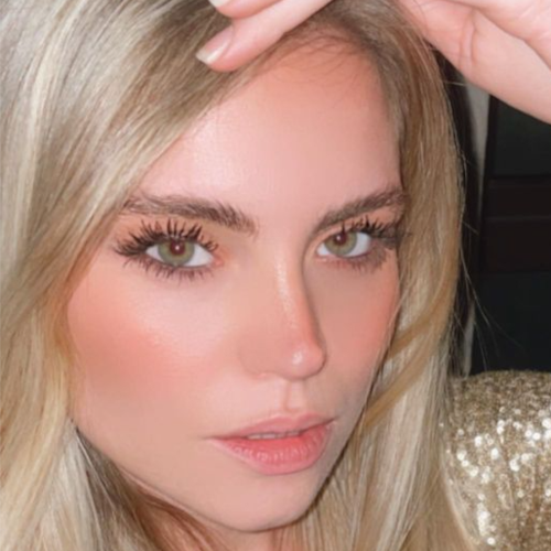 Laughing like a baby, living like a queen and i’m the beauty and I’m the beast.V❤️