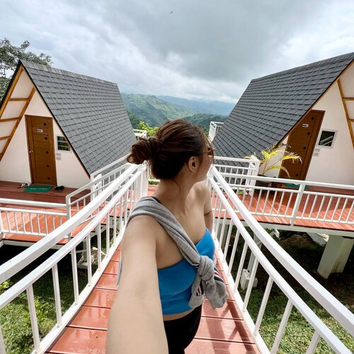 Visit Evelyn_3844's profile on GETTR. View their posts, photos, videos, and connect with them on the social platform.