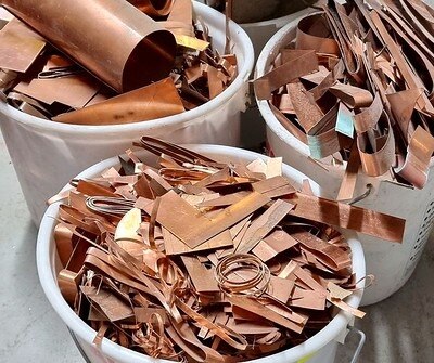 So bekommen wir einen groben Überblick über die Art und Menge des Schrotts den Sie zu verkaufen gede...