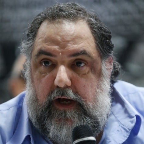 Consultor, professor e palestrante. Médico especialista em Medicina Preventiva (FM-USP); bacharel em Direito (FD-USP) e ...