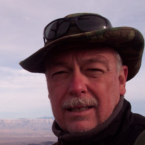 Author of "Lured Down the Garden Path" (Amazon)
Thirty year Air Force vet. 

My oath to defend the USC against all en...