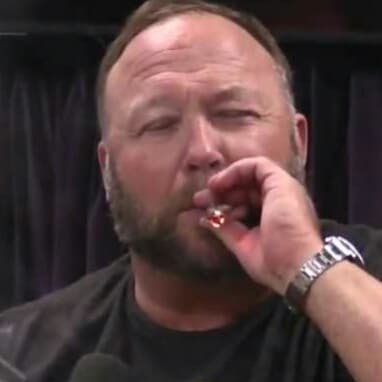 I feed Zero Hedge to social media platforms #WeAreTheNewMedia