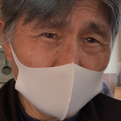 日本人🇯🇵トランプ大統領支持者。左傾化していくアメリカを見るに忍びない！昨年の大統領選挙結果に疑問をもっている。現在進行中の監査で形勢逆転を固く信じている！神に帰れアメリカ🇺🇸🇺🇸🇺🇸❣️