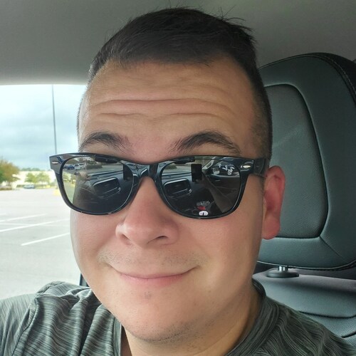 Freedom lover, Horror movie enthusiast, Sportsball fan