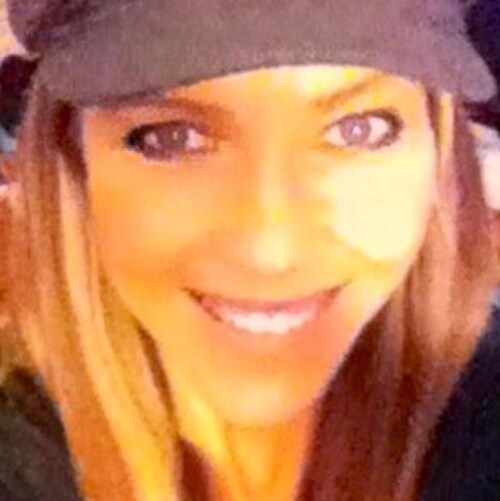 Self appointed Queen of CA
Kicked off Twitter for reasons unknown. 
Love my country 🇺🇸 
Have lots of opinions! 
Politi...