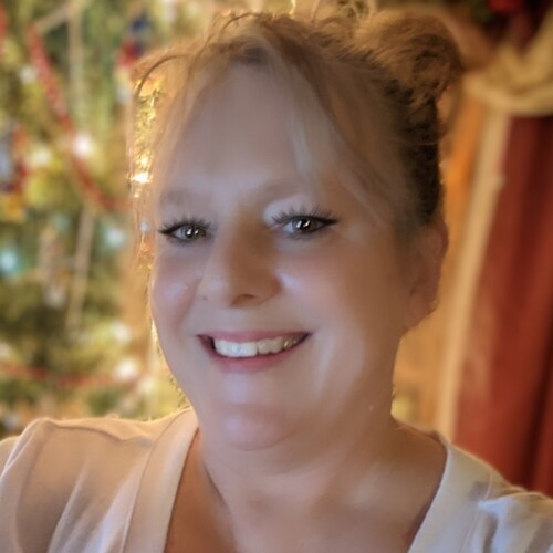 Female with many complaints about what's going on in this country!