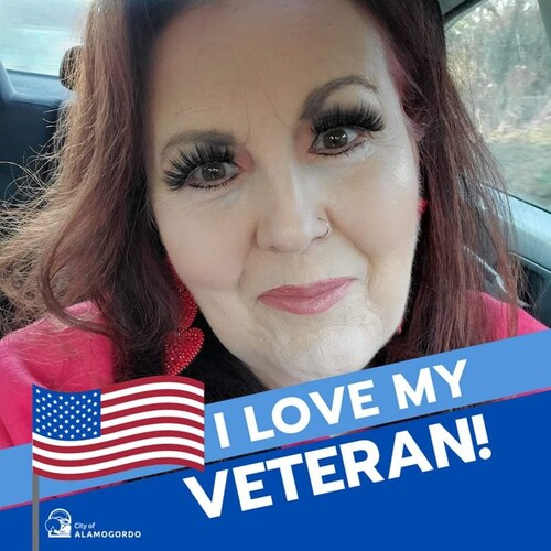 🍊Follower of Jesus, Proud wife of a 12 year E-6 Navy Vet, Madre to a Gorgeous Redheaded 6th Teacher, 2012 became a JoJo...