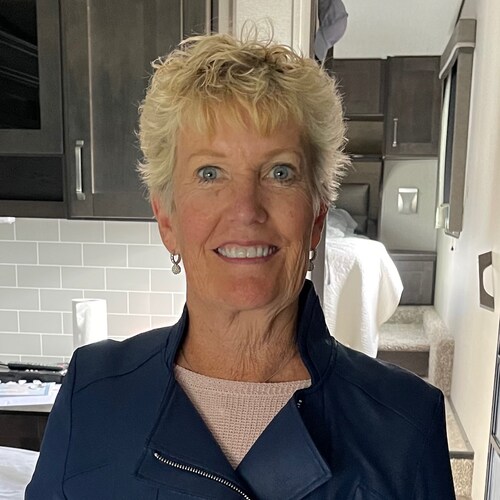 I am a Christian, Patriot, God loving lady. Owner of SimpleSteps to Technolgy. I am proud to serve the seniors in my community.