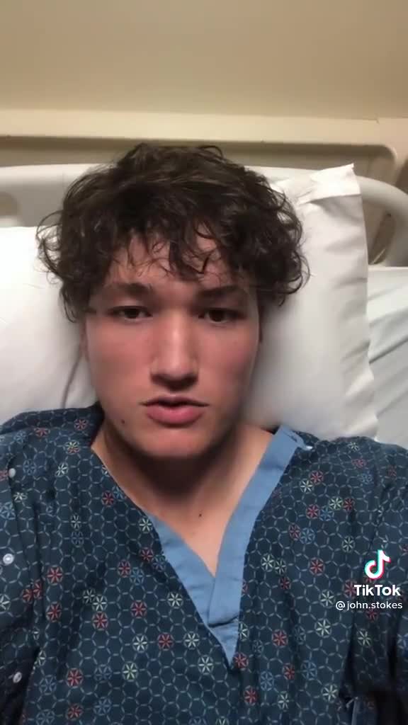 Student athlete in hospital with myocarditis after 💉 wants to inform other young athletes of the ri...