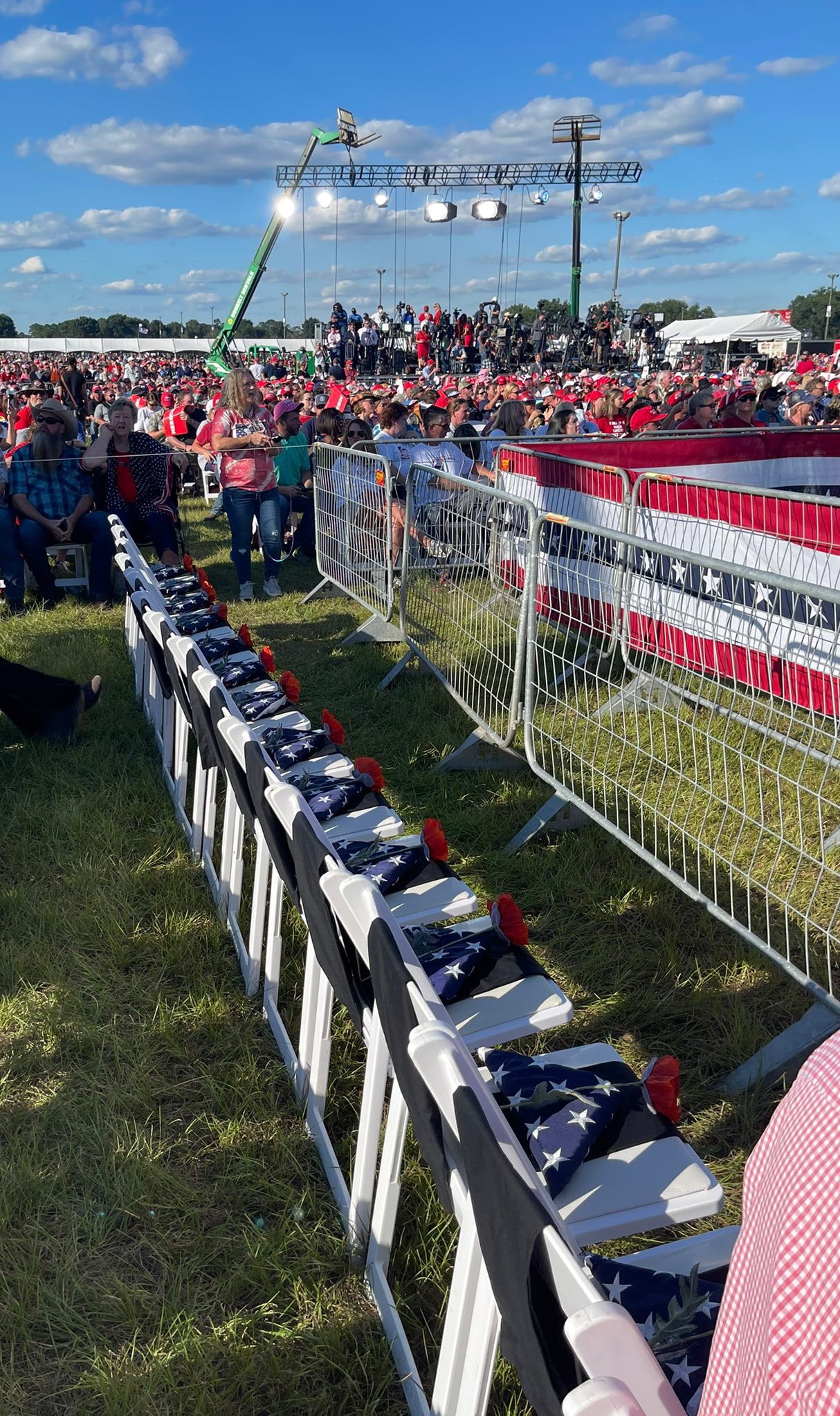 13 empty seats at the Trump Rally to honor the American heroes who died in Kabul