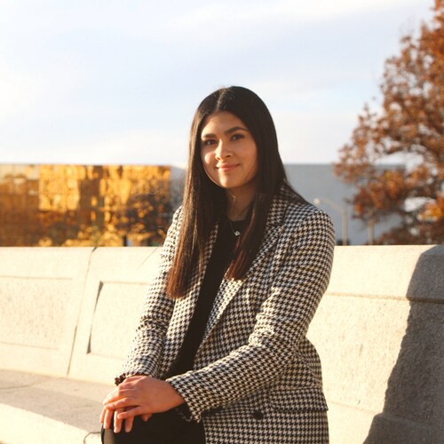 Christ Follower ♡

Living my own American Dream

Iowa State Capitol Intern