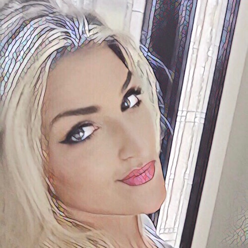 On Fire for the Lord 🔥 Lover of Truth 💕 I back the Blue 👮‍♀️ Anti-Vaxxer💉Prayer Warrior🙏🏼 American Patriot👊🏼God ...