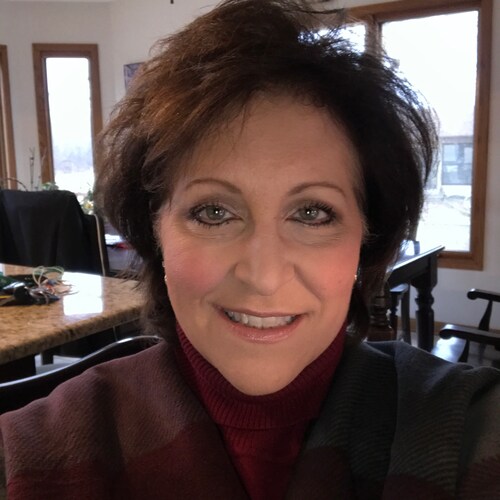 Wife, mother, Nonna, Catholic, conservative