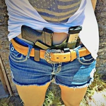 Conservative MAGA girl. If you don't like the usa then kiss my American butt. Fitness junkie Sports girl. #God1st #2A #prolife #saveourchildren