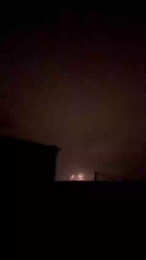 Reports that Russian, DPR/LPR troops in Donbass are  firing salvos of Grad rockets.