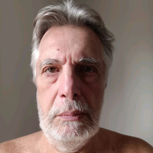 Engenheiro, aposentado, conservador, inconformado com a situação jurídica e educacional do país e inimigo ferrenho do co...