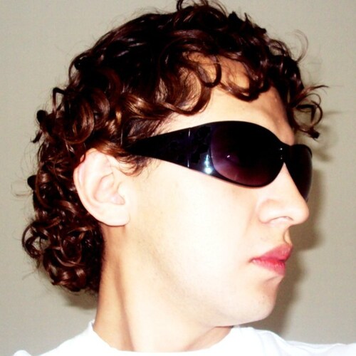 London Stock Exchange.      Languages: English, Spanish, Français and Deutsch.