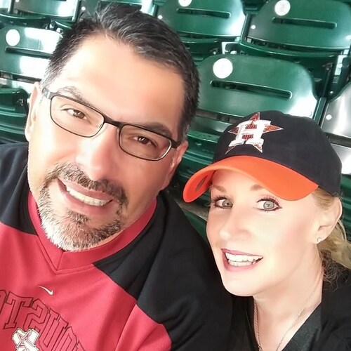 God loving, Bible reading, gun toting, proud-patriotic American. I love God, my husband, furbabies, family and friends! ...