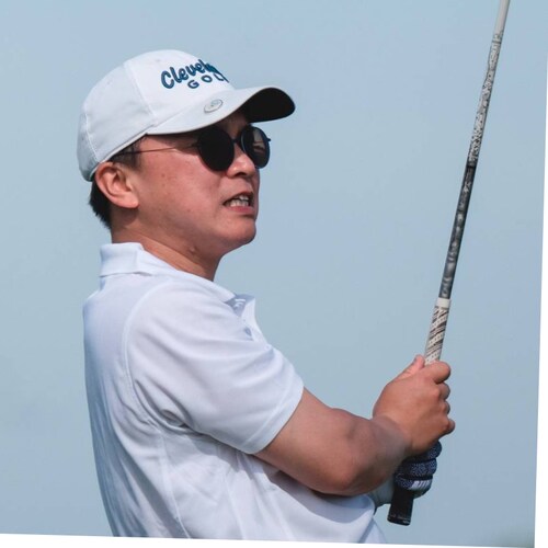 motto: tu ne cede malis, sed contra audentior ito