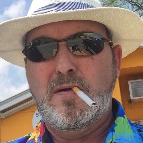 American patriot MAGA supporter
LET’S GO BRANDON