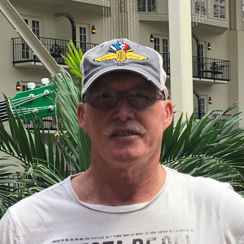 Aussie male, believer in freedom of speech and goodwill to all.