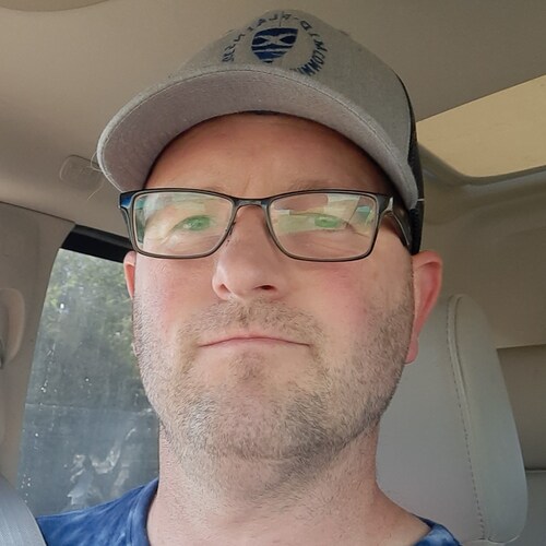 American worker, father, husband, and Christ loving Bible believer!  Electrician to pay the bills.