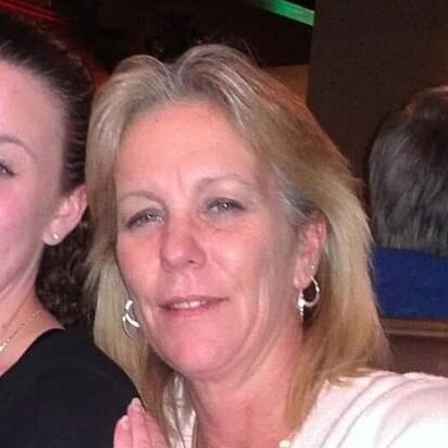 Conservative Christian and a Mom and Grandma. Believing in the Constitution that our fore fathers created. Gob Bless Ame...