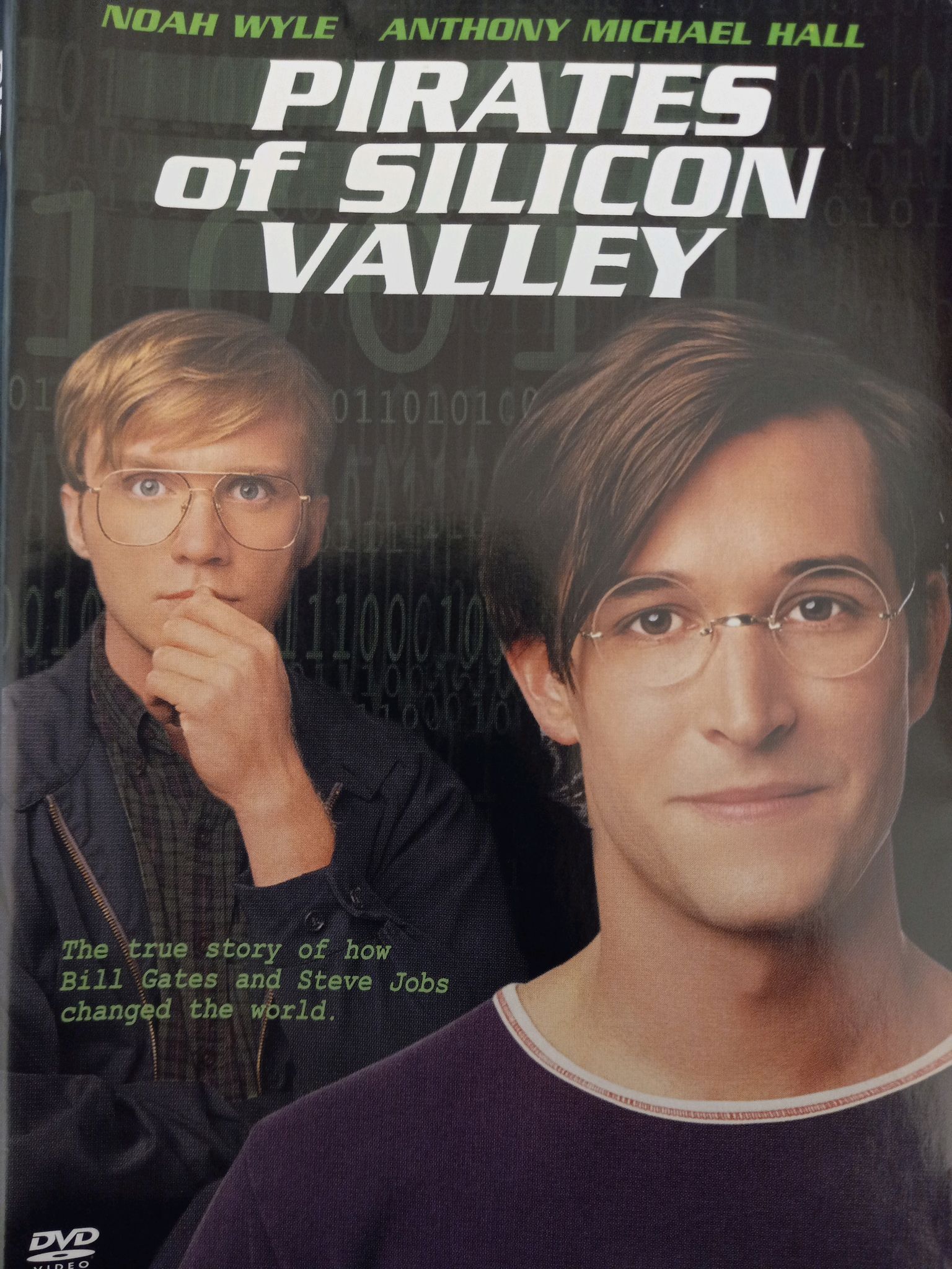 The Movie The REALLY POINTS TO BILL GATES...AS BEING THE THIEF.
I ALWAYS THOUGHT HE IS...
