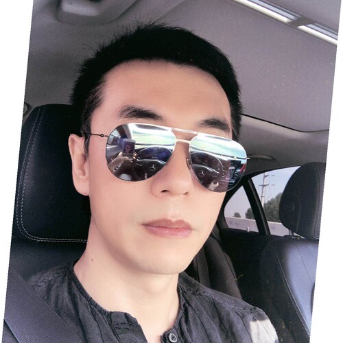 “我们曾如此渴望命运的波澜，到最后才发现：人生最曼妙的风景，竟是内心的淡定与从容。 我们曾如此期盼外界的认可，到最后才发现：世界是自己的，与他人毫无关系。”