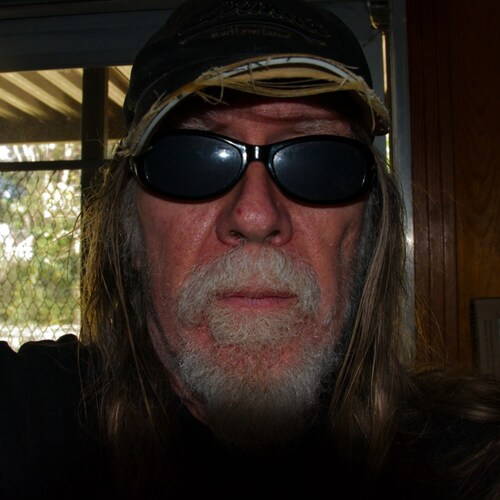 Resist! Drain the swamp (legally and peacefully.  Long haired rock and roll conservative. Fav bands are Led Zeppelin, th...