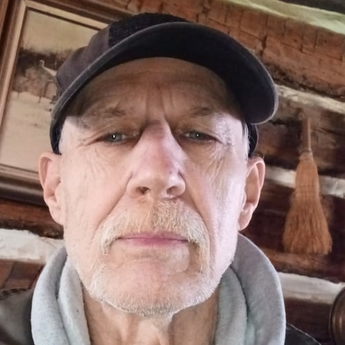 Retired freedom loving American
I FOLLOW BACK