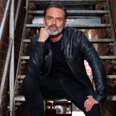 Actor, Singer & Voiceover Artist. Enquiries: oliver@intertalentgroup.com or info@fullervoices.co.uk